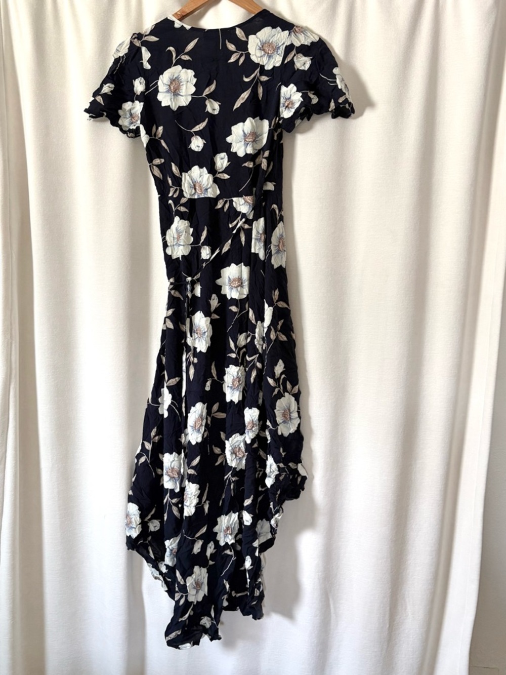 Lulus Lake Como Navy Blue Floral Print High-Low Wrap Dress size S - Picture 5 of 7